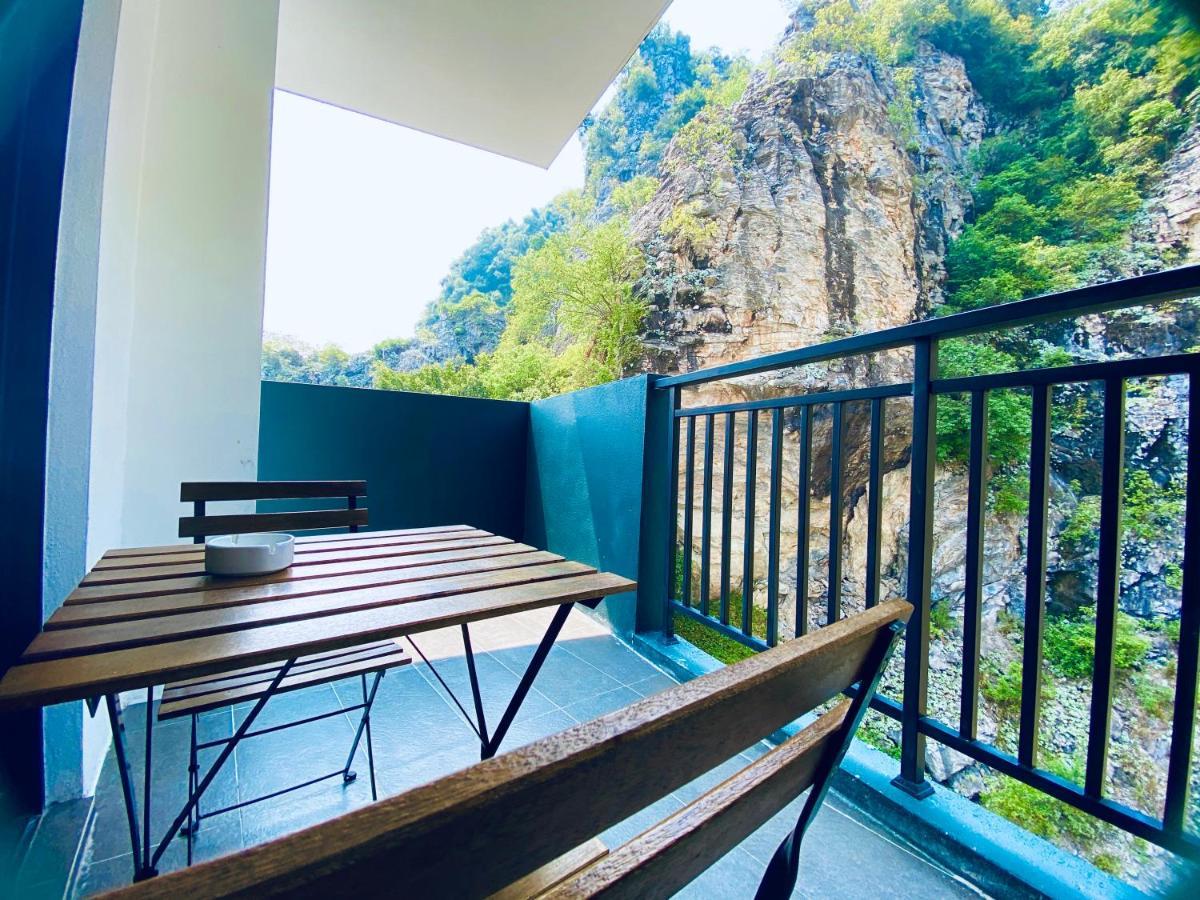 The Cove Hillside@loft *